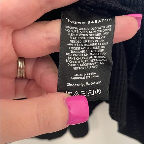 EUC! Aritzia/The Group by Babaton Black Cowl Neck Thermal, Size Large - Picture 4 of 5